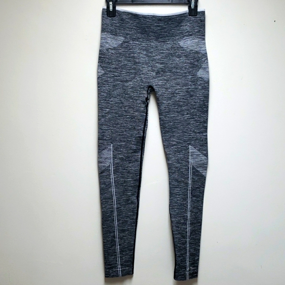 Saucony Warp Knit Leggings